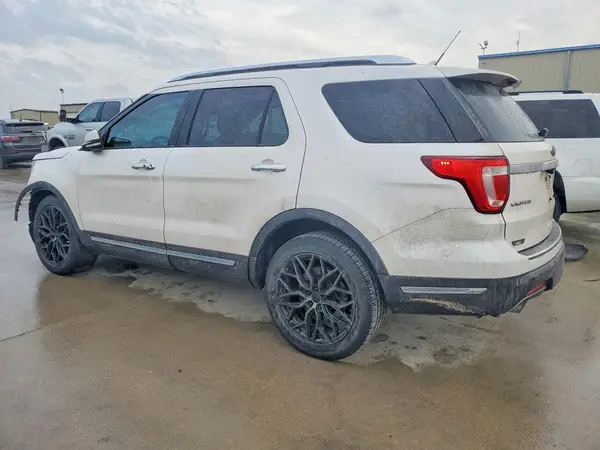 1FM5K7FH0KGA08210 2019 FORD EXPLORER - Image 2