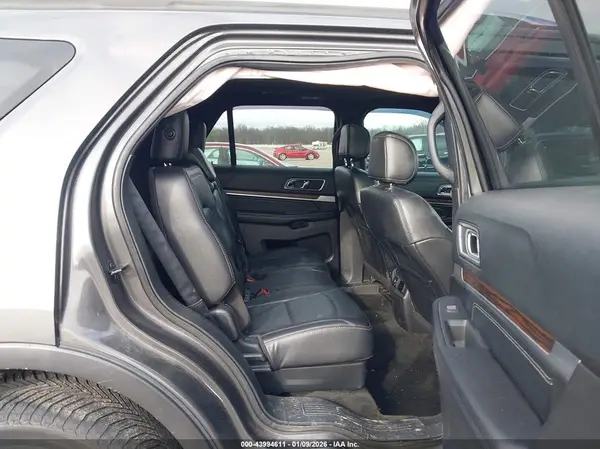 1FM5K7FH2HGC67810 2017 FORD EXPLORER - Image 8
