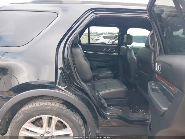1FM5K7FH2HGD63744 2017 FORD EXPLORER - Image 8