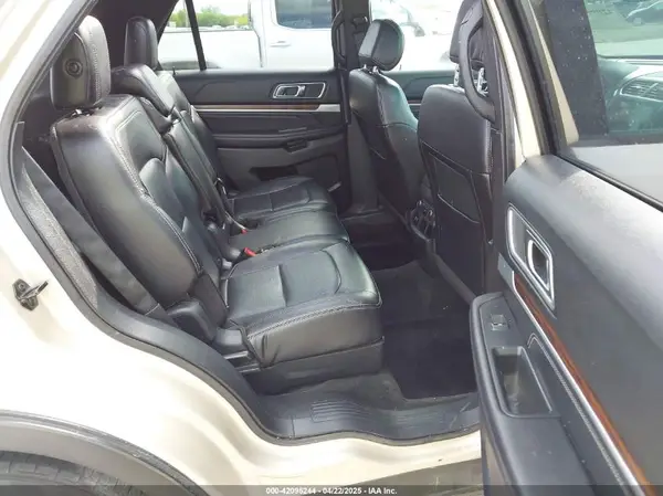 1FM5K7FH3HGA48502 2017 FORD EXPLORER - Image 8