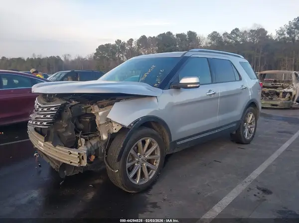 1FM5K7FH3HGA54395 2017 FORD EXPLORER - Image 2
