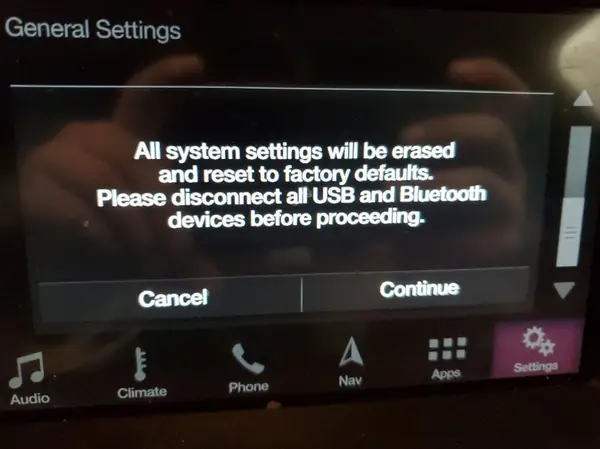 1FM5K7FH3JGB02824 2018 FORD EXPLORER - Image 2