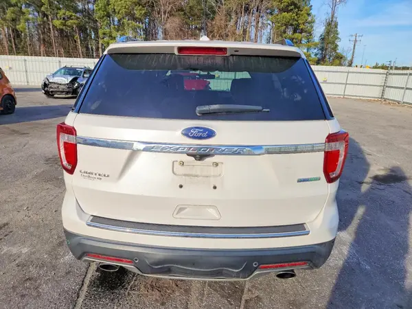 1FM5K7FH3JGC62735 2018 FORD EXPLORER - Image 8