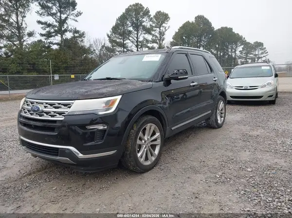 1FM5K7FH4KGA83007 2019 FORD EXPLORER - Image 2