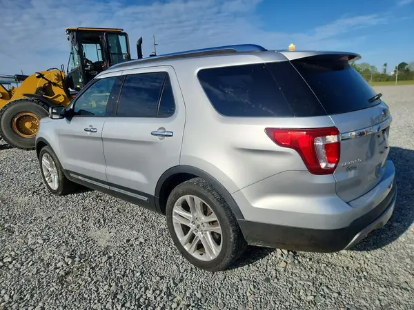 1FM5K7FH5HGE33205 2017 FORD EXPLORER - Image 2