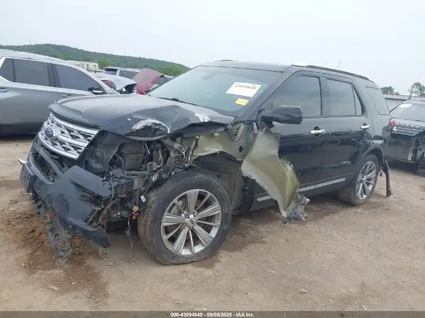 1FM5K7FH5JGB26705 2018 FORD EXPLORER - Image 2