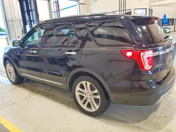 1FM5K7FH6HGC82925 2017 FORD EXPLORER - Image 2