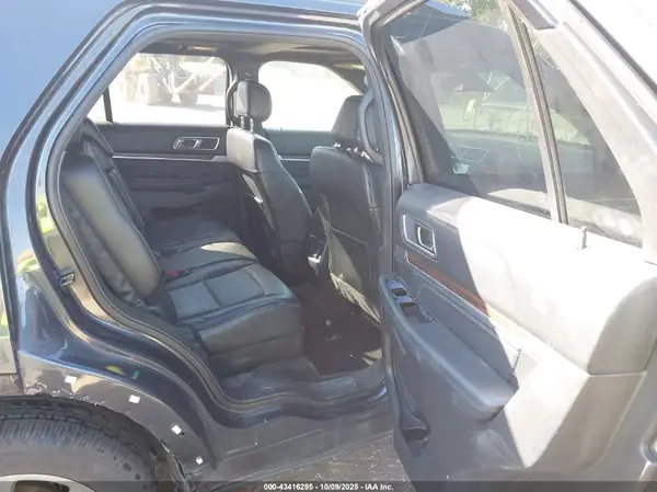 1FM5K7FH7HGB20706 2017 FORD EXPLORER - Image 8