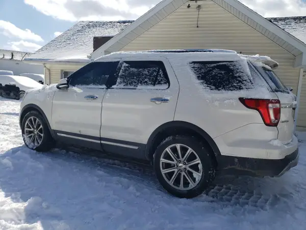 1FM5K7FH9HGA57267 2017 FORD EXPLORER - Image 2