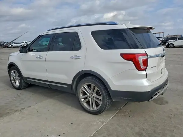 1FM5K7FHXHGA26884 2017 FORD EXPLORER - Image 2