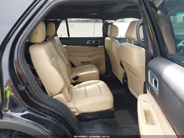 1FM5K7FHXHGA84557 2017 FORD EXPLORER - Image 8