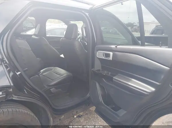 1FM5K7GC2NGC06021 2022 FORD EXPLORER - Image 8