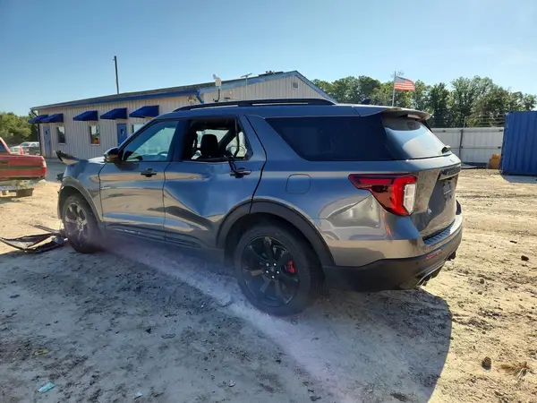 1FM5K7GC3NGB87169 2022 FORD EXPLORER - Image 2
