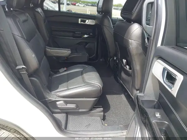 1FM5K7GCXNGB99433 2022 FORD EXPLORER - Image 8