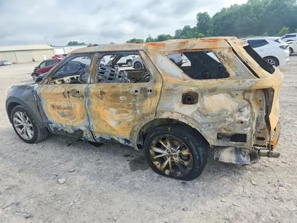 1FM5K7HW2NNA14795 2022 FORD EXPLORER - Image 2
