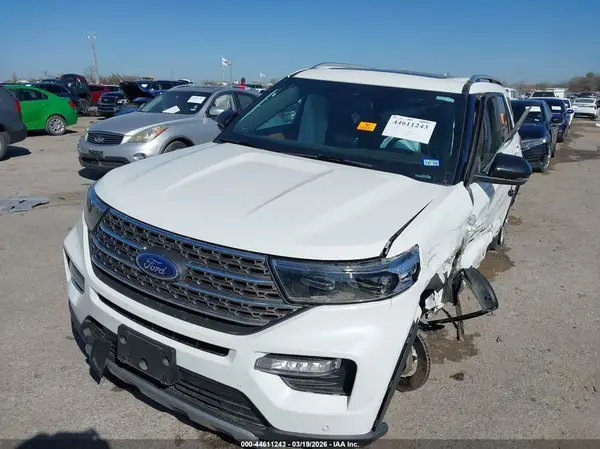 1FM5K7LC3MGC40277 2021 FORD EXPLORER - Image 2