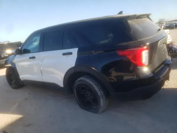 1FM5K8AB0NGC26354 2022 FORD EXPLORER - Image 2