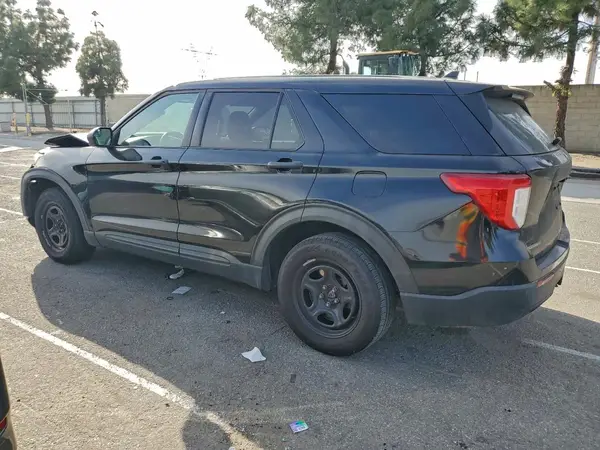 1FM5K8AB1MGB04715 2021 FORD EXPLORER - Image 2