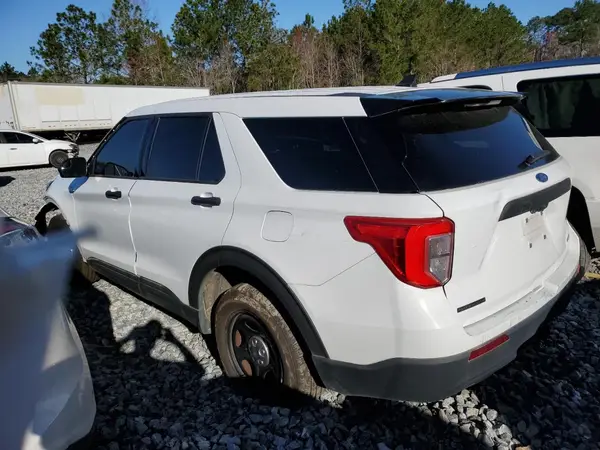 1FM5K8AB1NGB00455 2022 FORD EXPLORER - Image 2