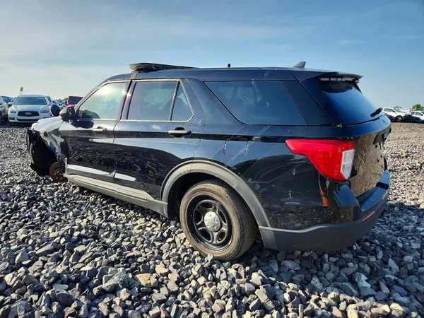 1FM5K8AB1NGB46349 2022 FORD EXPLORER - Image 2