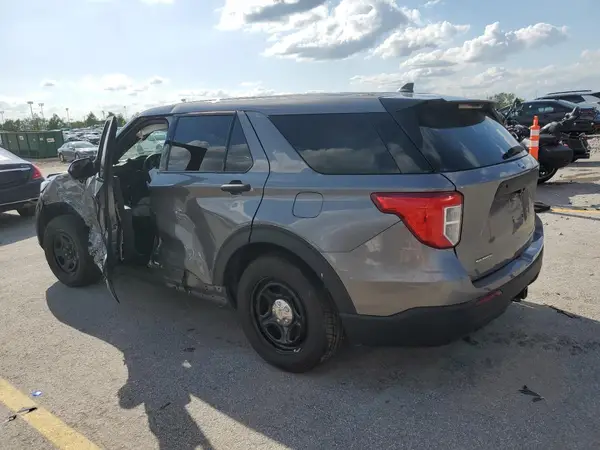 1FM5K8AB1NGB50983 2022 FORD EXPLORER - Image 2