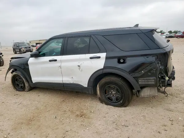 1FM5K8AB1NGC24418 2022 FORD EXPLORER - Image 2