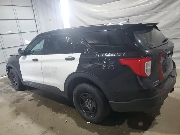 1FM5K8AB1RGA67611 2024 FORD EXPLORER - Image 2