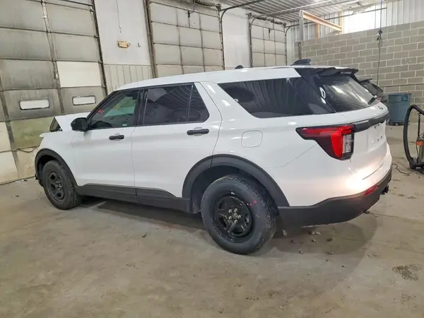 1FM5K8AB1SGB59159 2025 FORD EXPLORER - Image 2