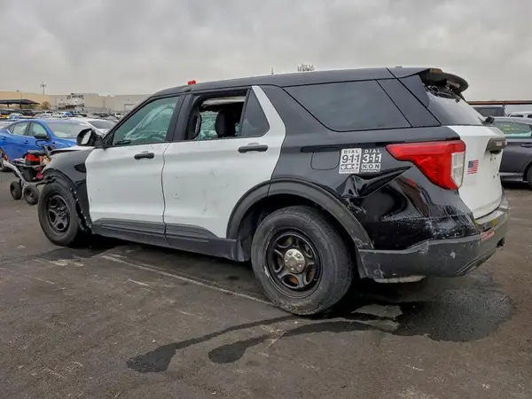 1FM5K8AB2LGB84945 2020 FORD EXPLORER - Image 2