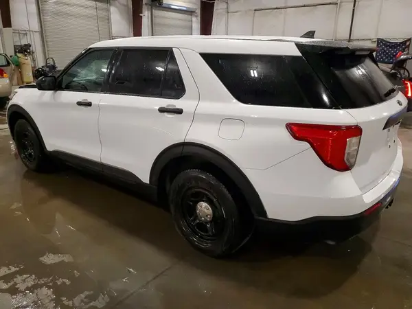 1FM5K8AB2MGA87424 2021 FORD EXPLORER - Image 2