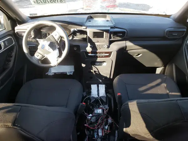 1FM5K8AB2MGC00272 2021 FORD EXPLORER - Image 8