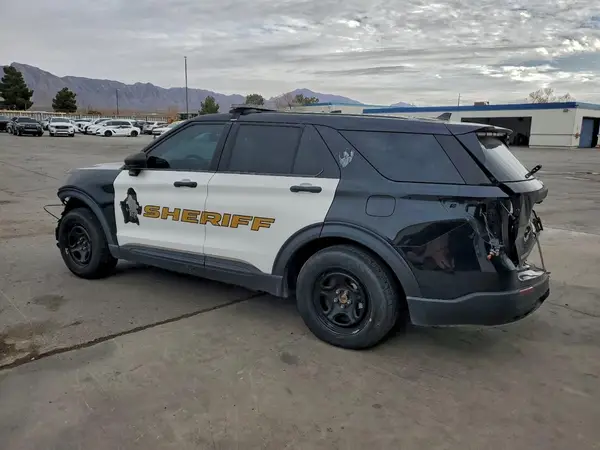 1FM5K8AB2NGC42958 2022 FORD EXPLORER - Image 2