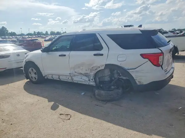 1FM5K8AB2RGA03139 2024 FORD EXPLORER - Image 2