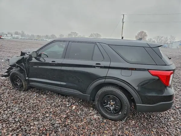1FM5K8AB2RGA51255 2024 FORD EXPLORER - Image 2