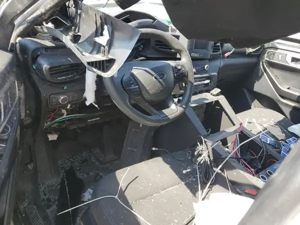1FM5K8AB3MGC00930 2021 FORD EXPLORER - Image 8