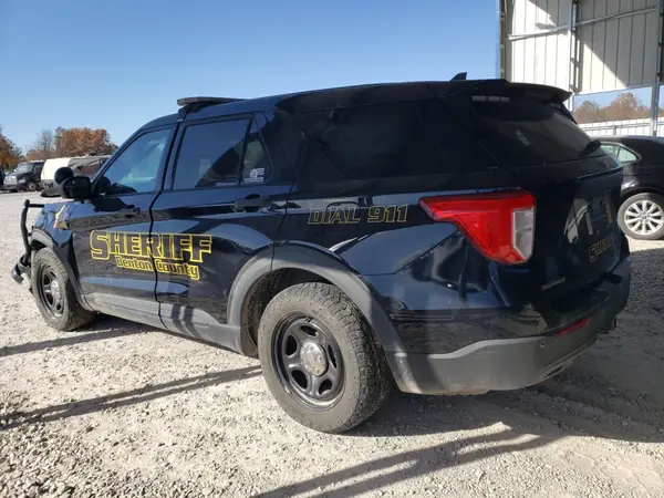1FM5K8AB3NGA54000 2022 FORD EXPLORER - Image 2