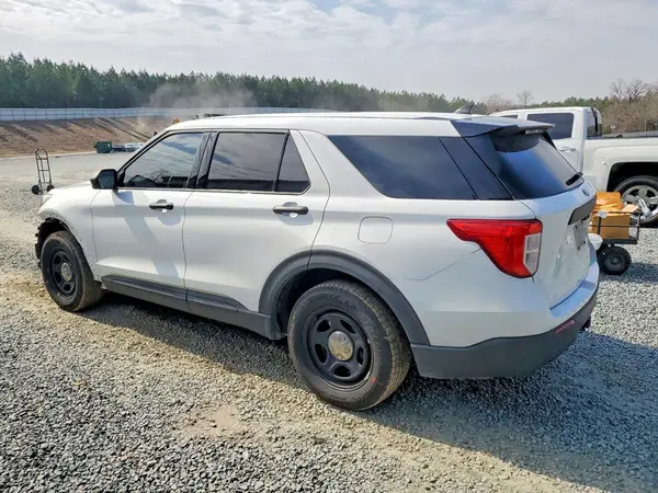 1FM5K8AB3NGB17533 2022 FORD EXPLORER - Image 2