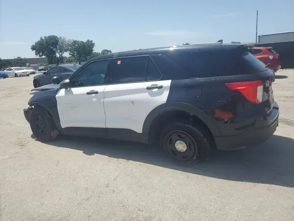 1FM5K8AB3NGB20688 2022 FORD EXPLORER - Image 2