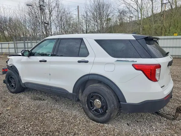 1FM5K8AB3RGA30673 2024 FORD EXPLORER - Image 2