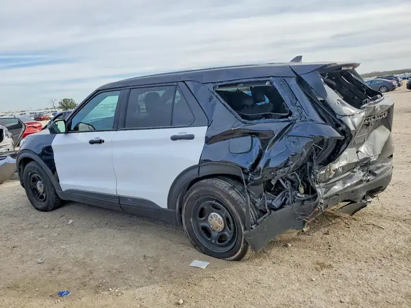 1FM5K8AB3RGA68288 2024 FORD EXPLORER - Image 2