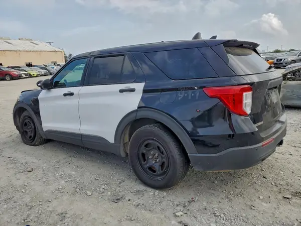 1FM5K8AB4MGA18802 2021 FORD EXPLORER - Image 2