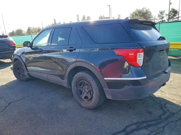 1FM5K8AB4MGA46843 2021 FORD EXPLORER - Image 2