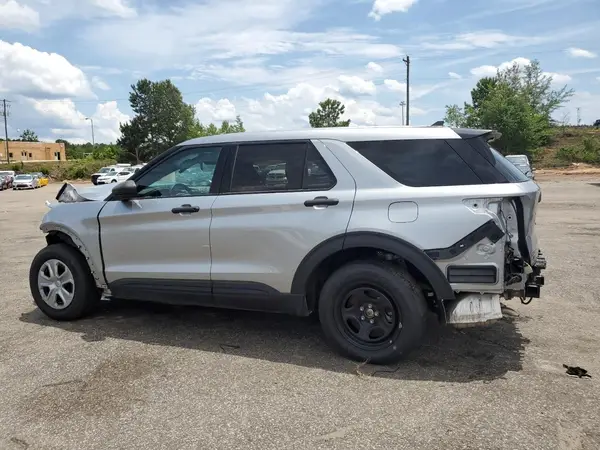 1FM5K8AB4NGC41665 2022 FORD EXPLORER - Image 2