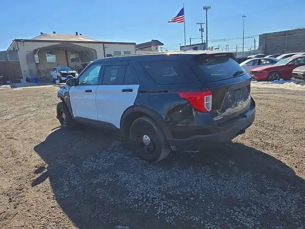 1FM5K8AB4NGC52682 2022 FORD EXPLORER - Image 2