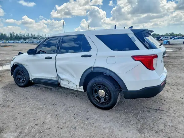 1FM5K8AB5LGD18718 2020 FORD EXPLORER - Image 2