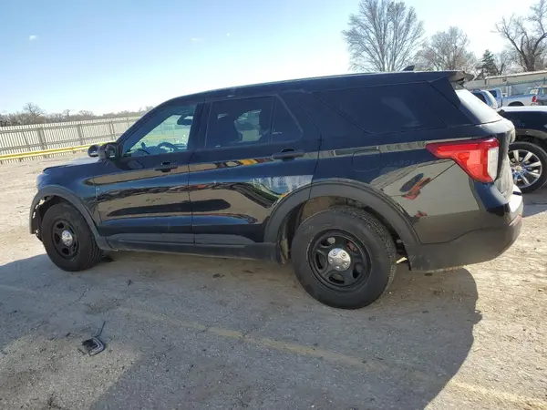 1FM5K8AB5MGA42378 2021 FORD EXPLORER - Image 2