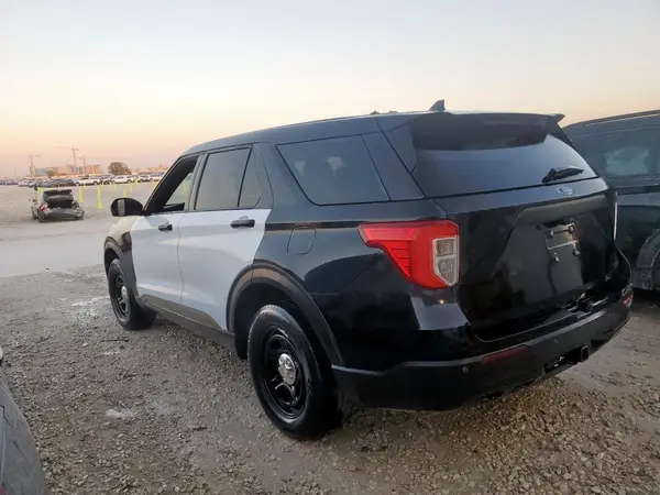 1FM5K8AB5MGA46981 2021 FORD EXPLORER - Image 2