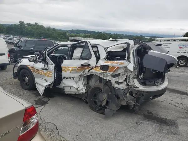 1FM5K8AB5MGA86400 2021 FORD EXPLORER - Image 2