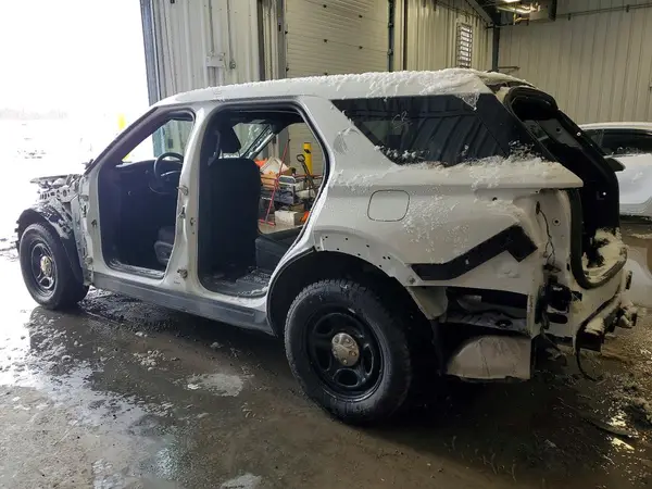 1FM5K8AB5MGC21276 2021 FORD EXPLORER - Image 2