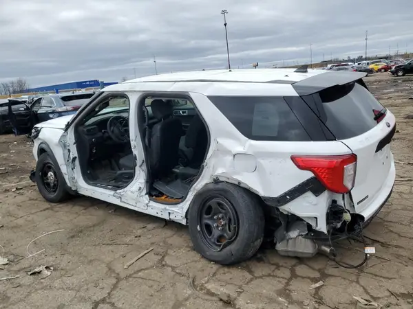 1FM5K8AB5NGA04859 2022 FORD EXPLORER - Image 2